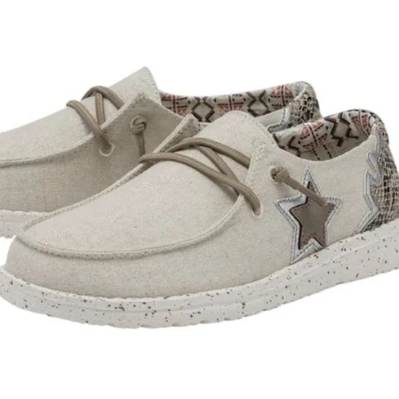 WOMEN'S  HEY DUDE WENDY RODEO TAN STAR - Picture 7 of 8